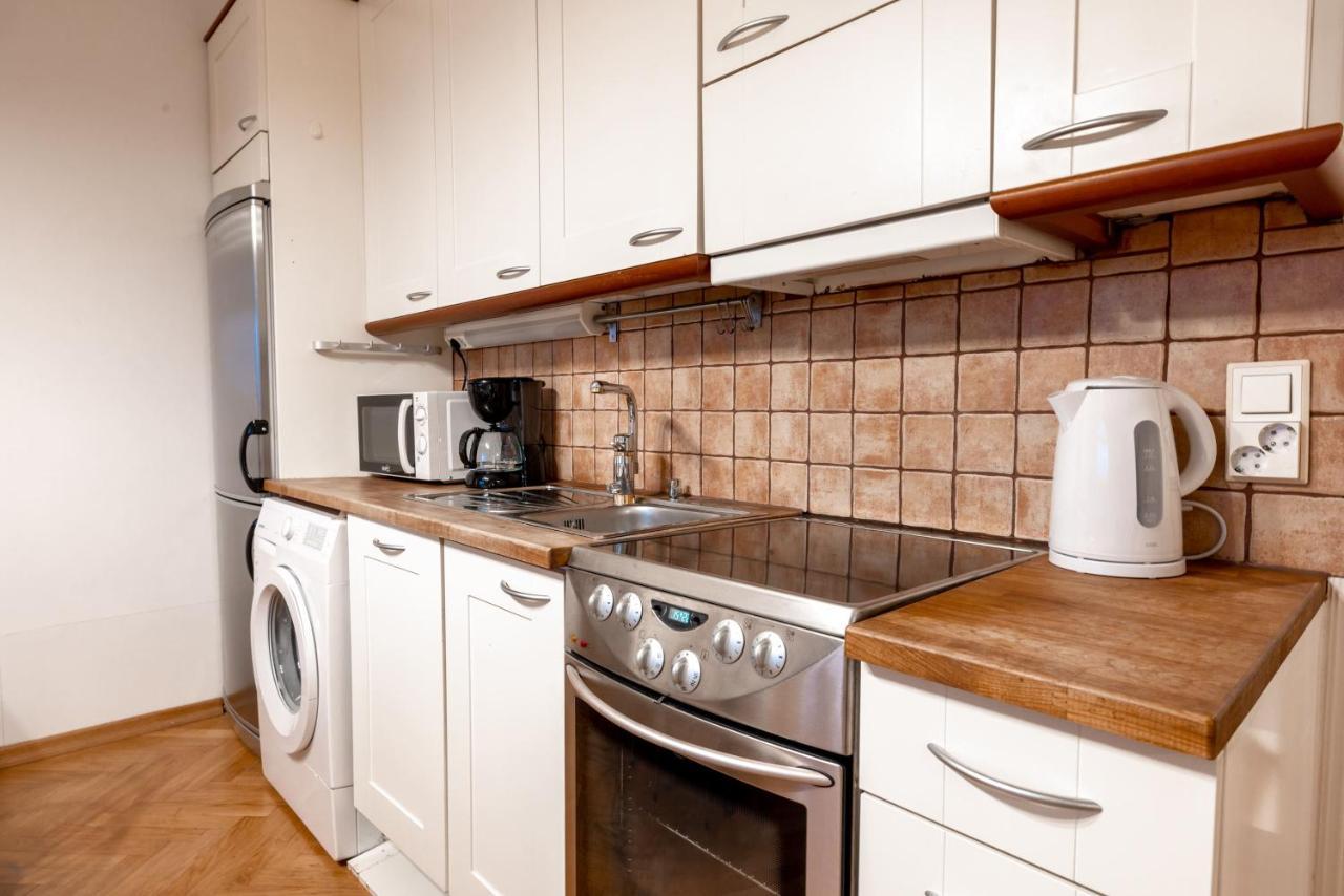 2Ndhomes Cozy & Compact Top Floor Studio In Erottaja 赫尔辛基 外观 照片